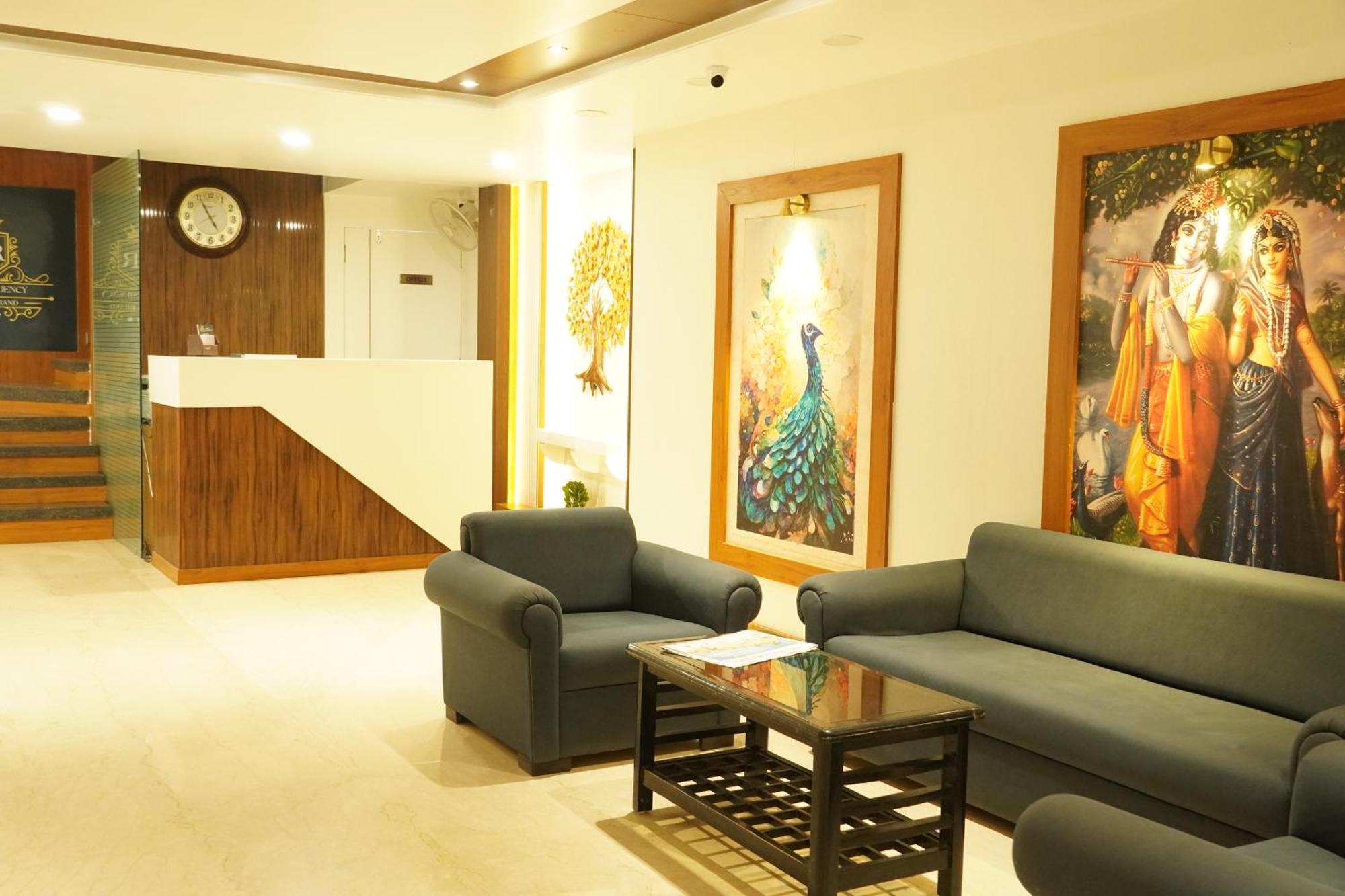 Hotel Eleven Heights 博帕尔 外观 照片