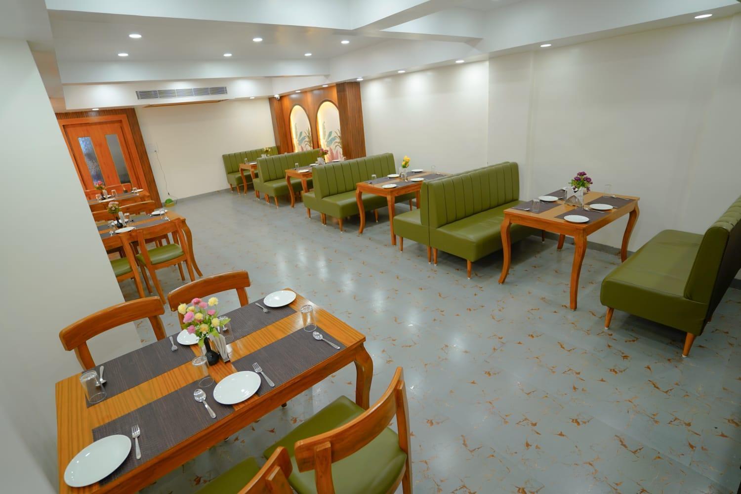 Hotel Eleven Heights 博帕尔 外观 照片